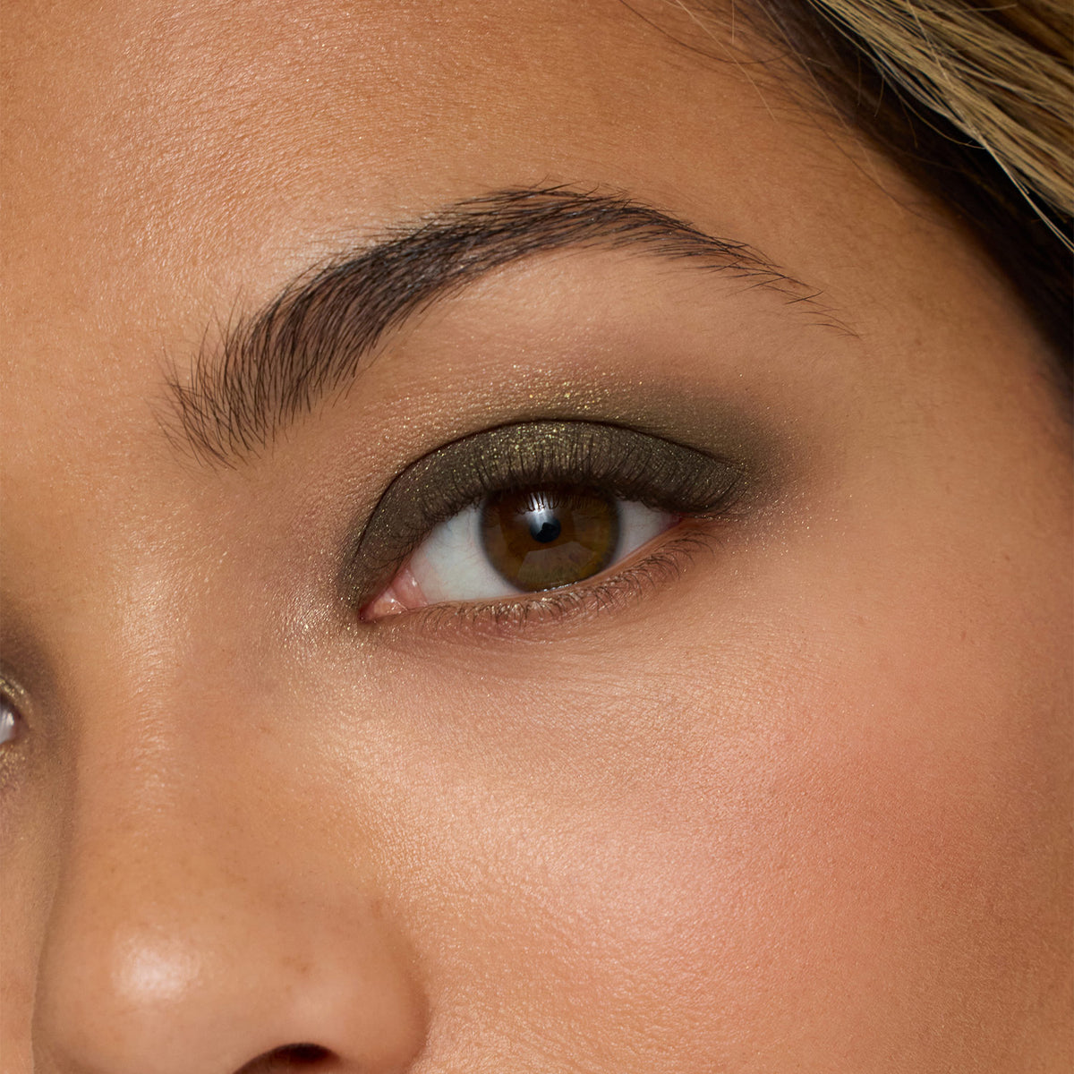 jane iredale - ColorLuxe Eye Shadow Stick - Ivy - Lidschattenstift - jane iredale Mineral Make-up - Care Concept Onlineshop - Vertrieb für Premium Wirkstoffkosmetik