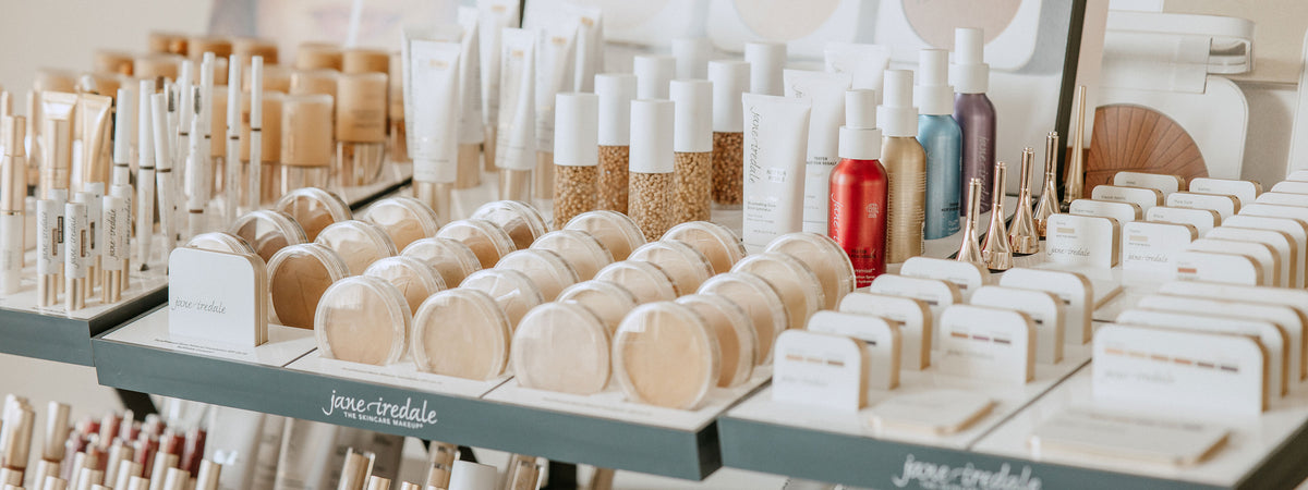 Care Concept Onlineshop - jane iredale - Displays
