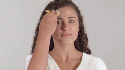 jane iredale - Beyond Matte Liquid Foundation - M2 - Flüssige Foundation - jane iredale Mineral Make-up - Care Concept Onlineshop - Vertrieb für Premium Wirkstoffkosmetik