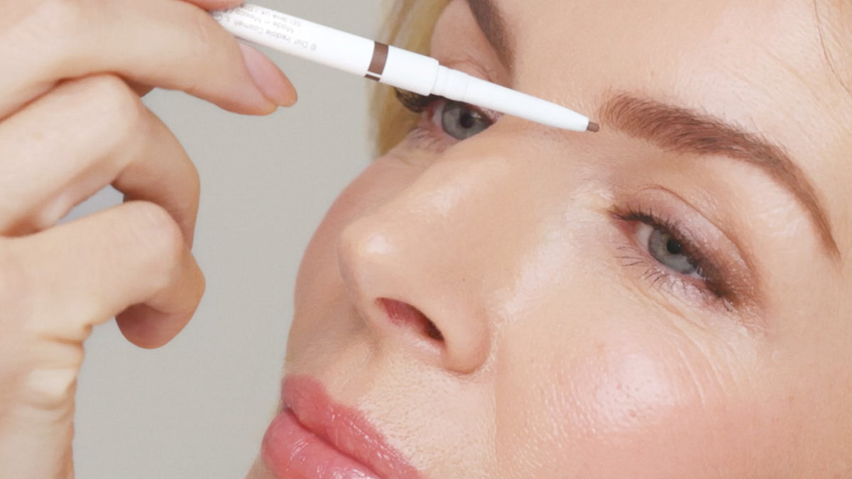 jane iredale - PureBrow Precision Pencil - Soft Black - Augenbrauenstift - jane iredale Mineral Make-up - Care Concept Onlineshop - Vertrieb für Premium Wirkstoffkosmetik